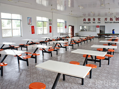 岳陽市大地印務有限公司,岳陽大地印務,印刷包裝,食品包裝哪里好